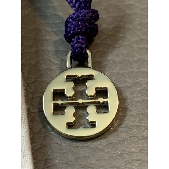 Tory Burch Dust Bag 12"x15" Drawstring Shoes Small Purse Logo Charm, NWOT - Picture 2 of 11